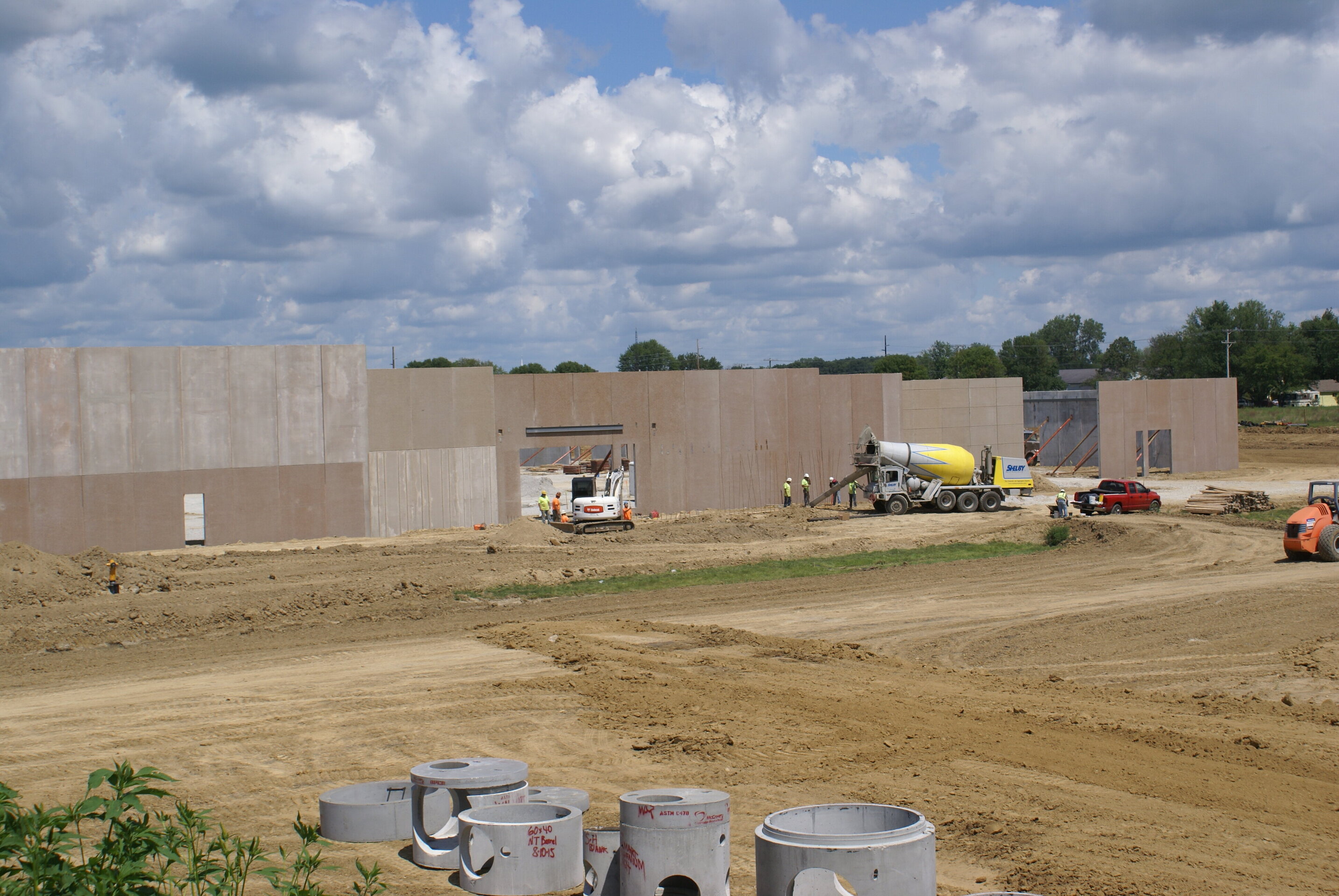Walmart Supercenter #6476 - 2 Construction process for Walmart Supercenter #6476 in Danville, IN