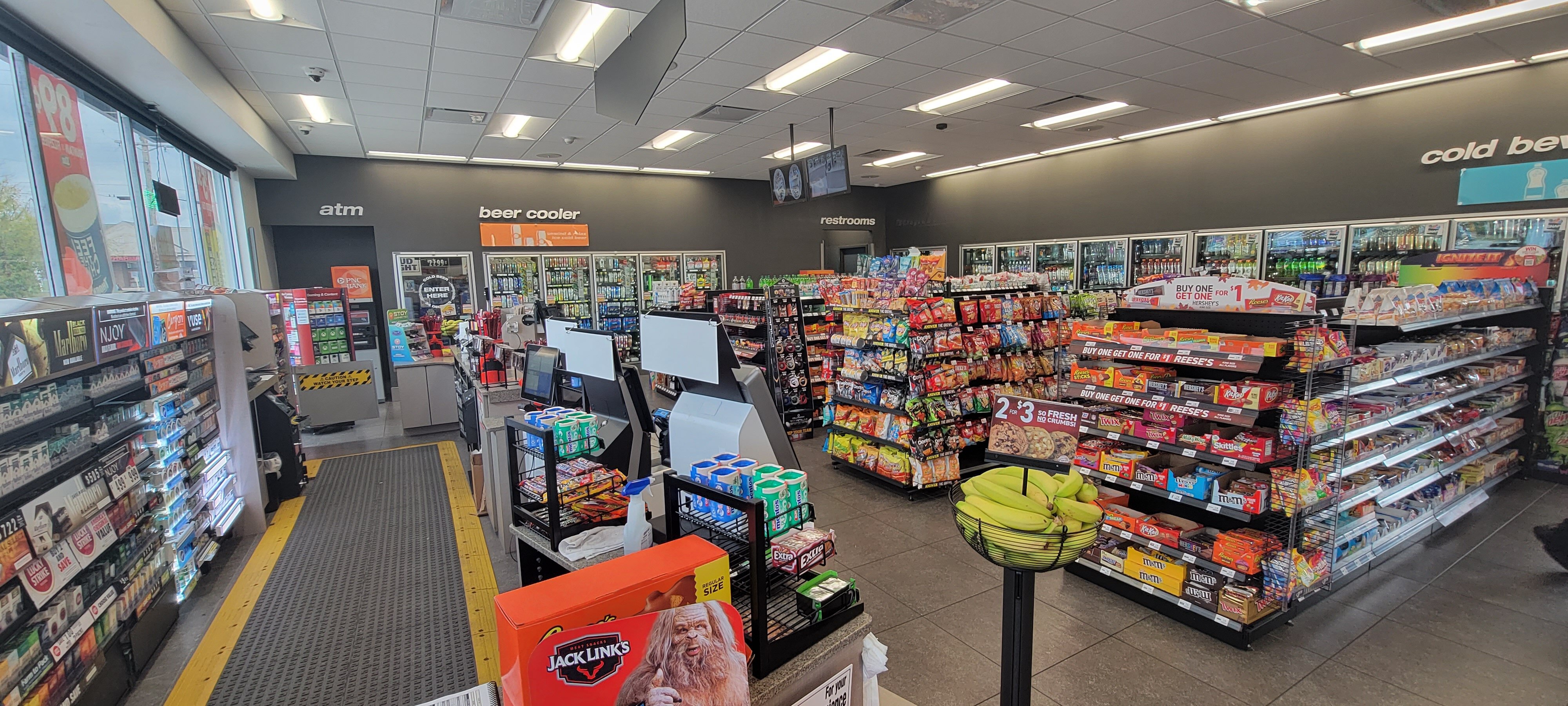 Construction process for Thorntons #P2012 in Cincinnati, OH