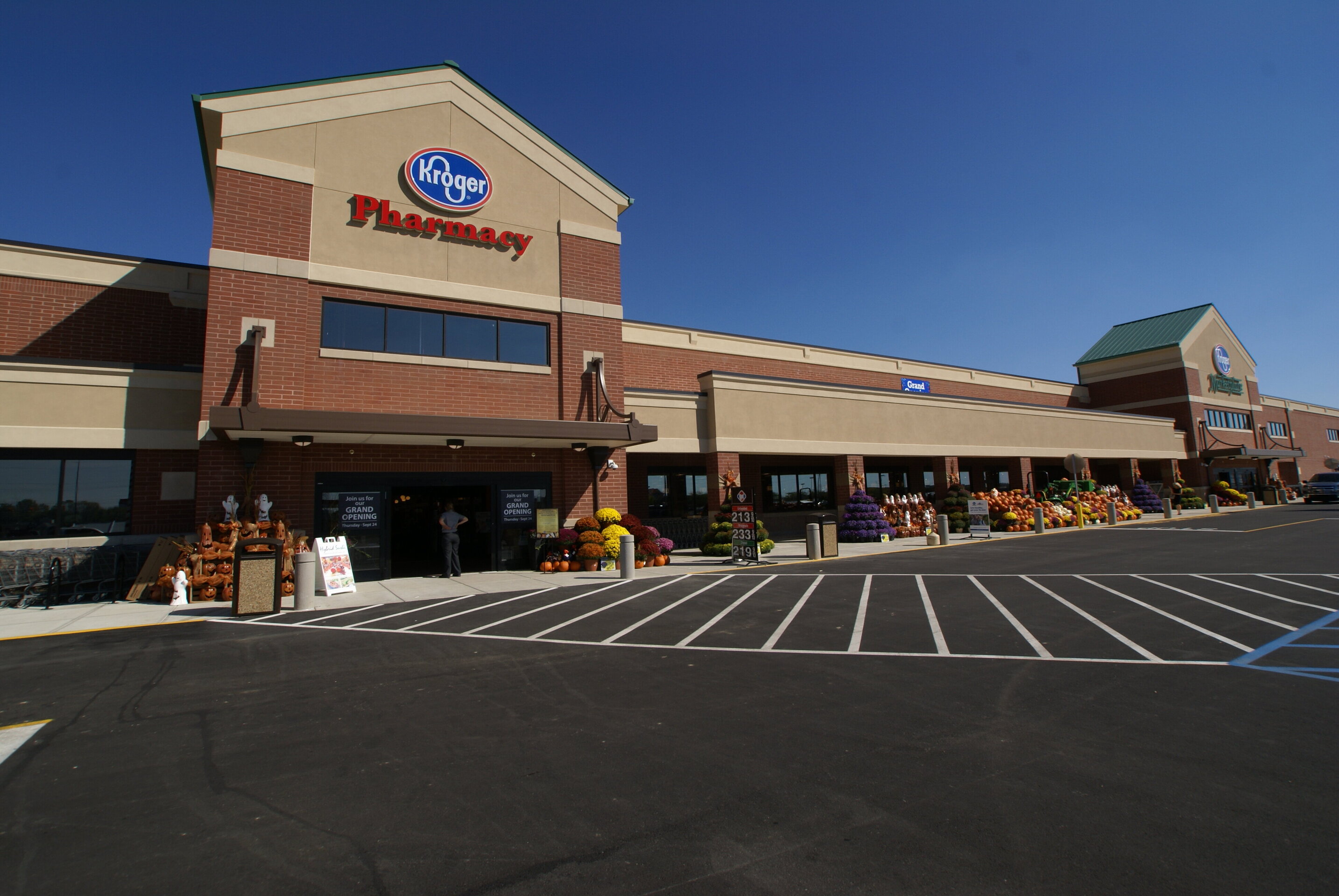 Construction process for Kroger J894 in Indianapolis, IN