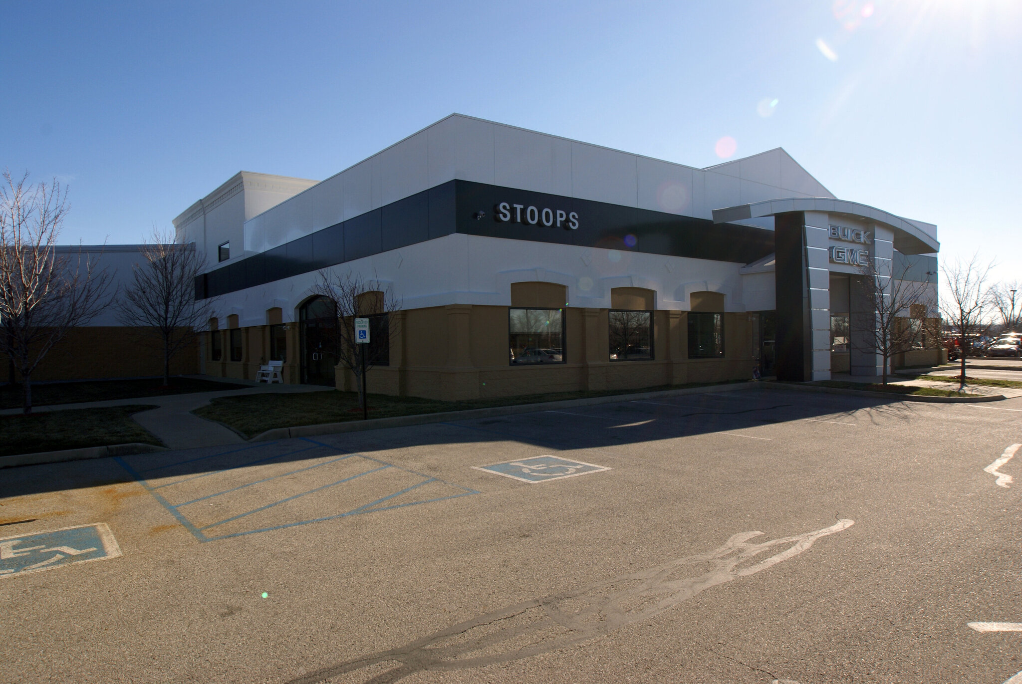 Stoops GMC Plainfield